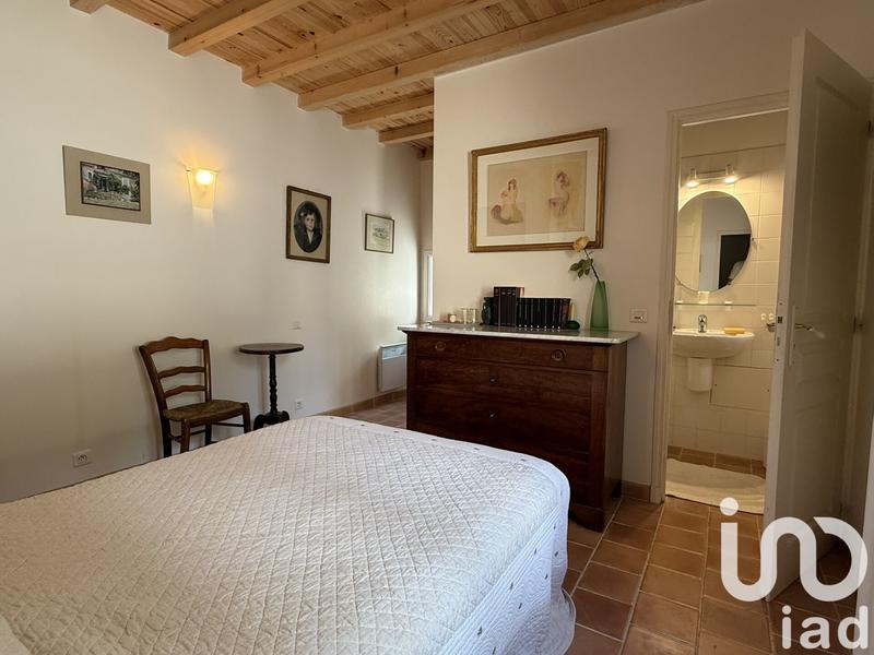 Maison - 201 m² - 8 pièces