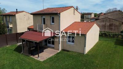 Maison de village - 89 m² - 5 pièces