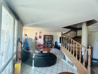 Appartement - 91 m² - 5 pièces