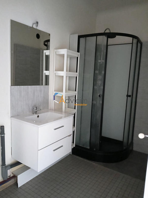 Appartement - 90 m² - 4 pièces