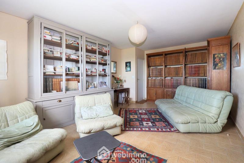 Maison - 193 m² - 8 pièces