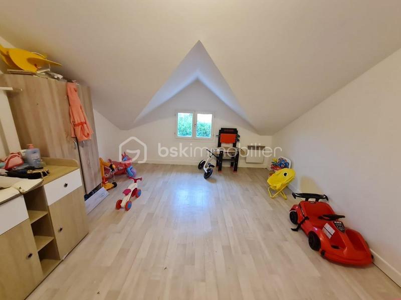 Maison - 214 m² - 10 pièces