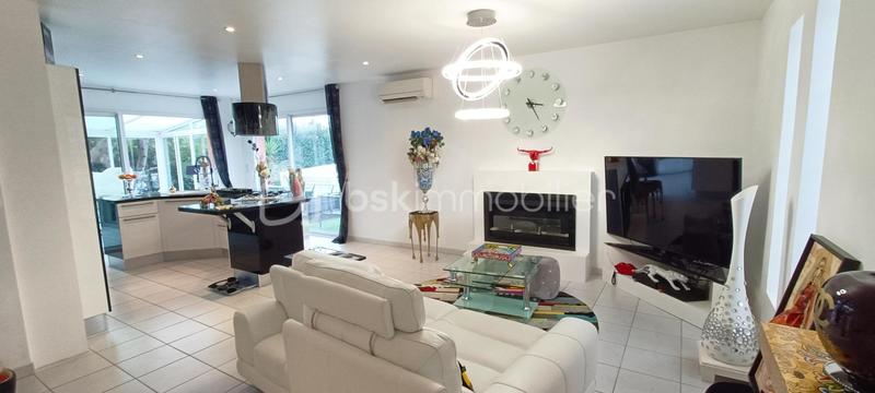 Villa - 95 m² - 4 pièces