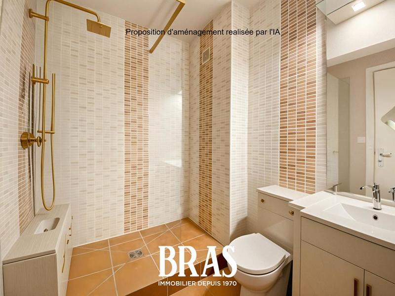 Appartement - 105 m² - 5 pièces