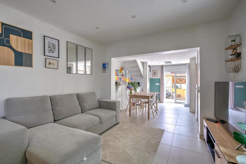 Maison - 69 m² - 5 pièces