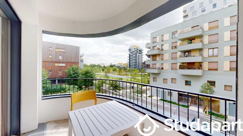 Chambre - 10 m² - 1 pièce