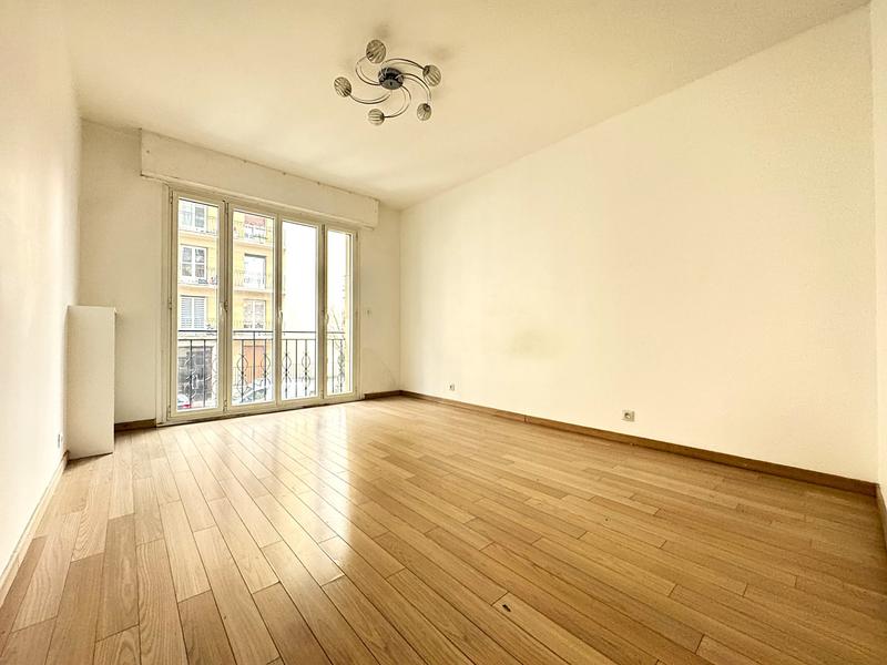 Appartement - 77 m² - 4 pièces