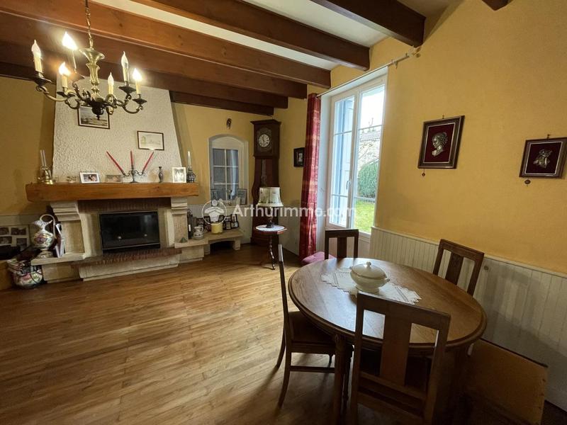 Maison - 117 m² - 12 pièces