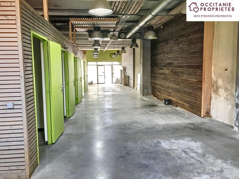 Appartement - 95 m² - 2 pièces