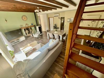 Maison - 108 m² - 5 pièces