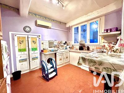 Maison de ville - 155 m² - 11 pièces