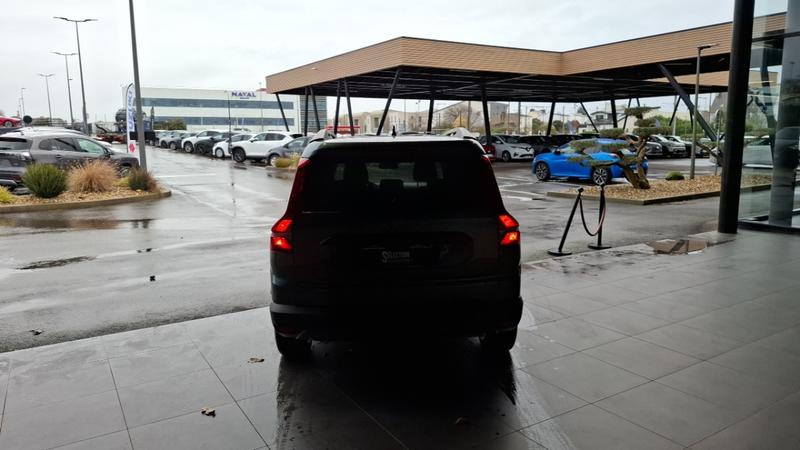 Dacia Jogger 5 Places Extreme+ Hybrid 140 -24
