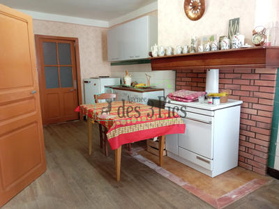 Maison - 110 m² - 4 pièces