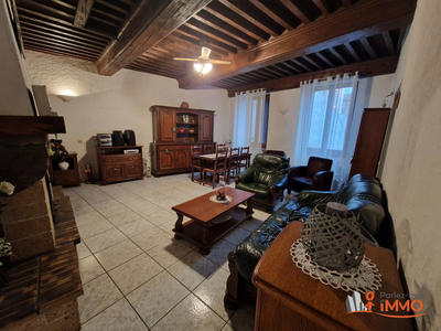 Appartement - 98 m² - 3 pièces