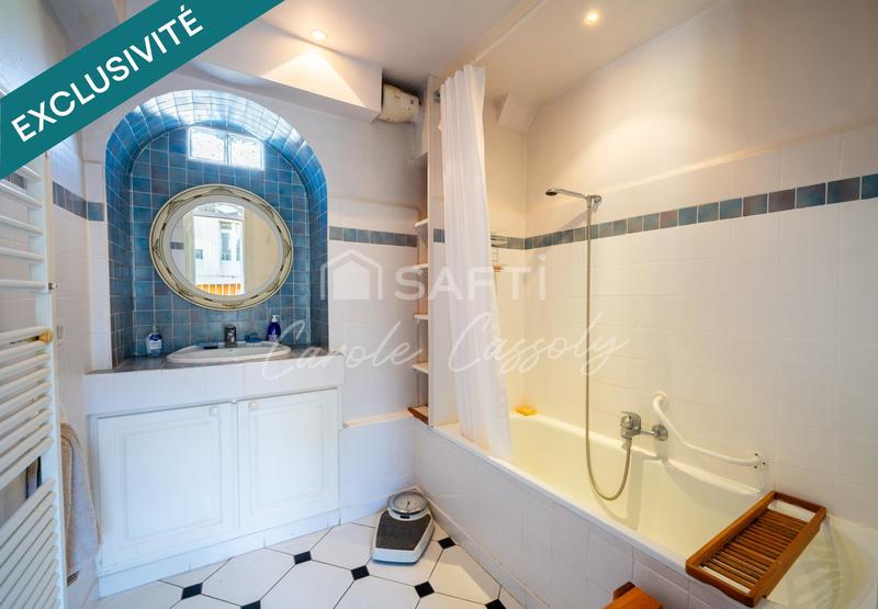 Maison de village - 233 m² - 9 pièces