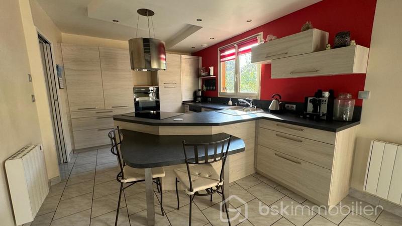 Maison traditionnelle - 150 m² - 6 pièces