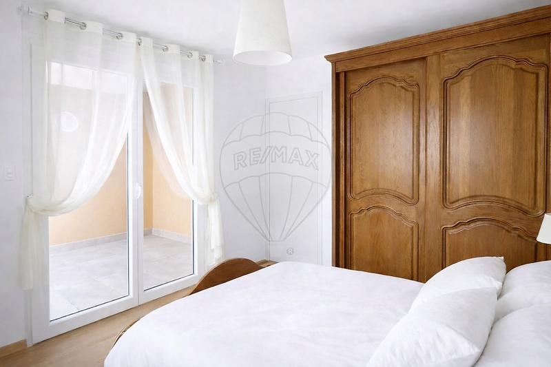 Appartement - 81 m² - 3 pièces