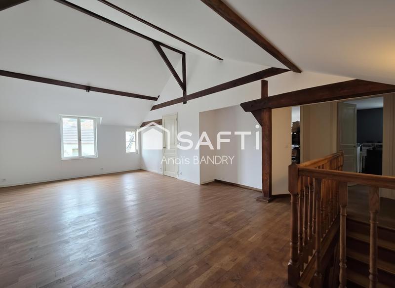 Maison - 191 m² - 9 pièces