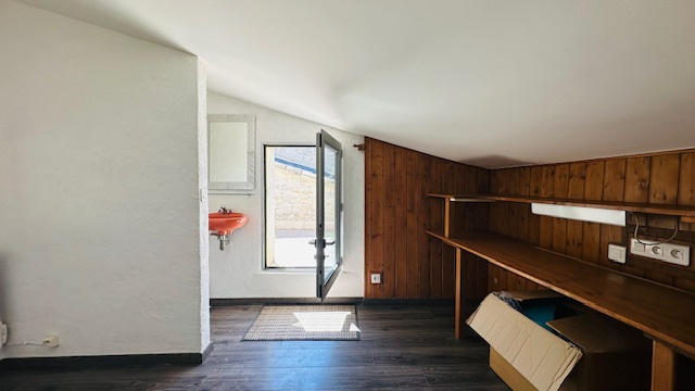 Maison - 180 m² - 9 pièces