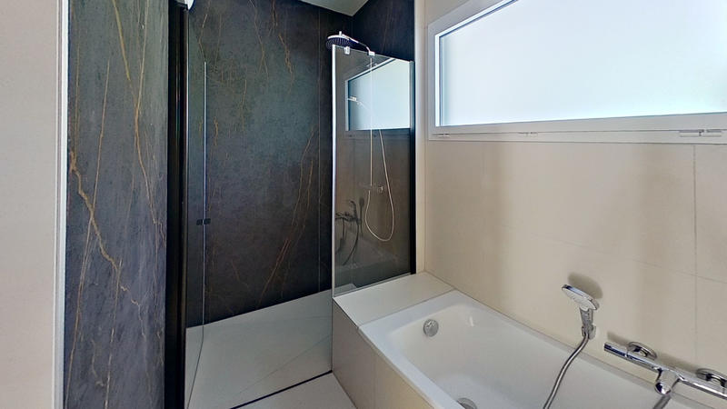 Appartement - 101 m² - 4 pièces