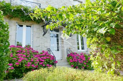 Maison en pierre - 110 m² - 5 pièces