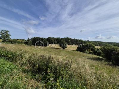 Terrain constructible - 3 264 m²