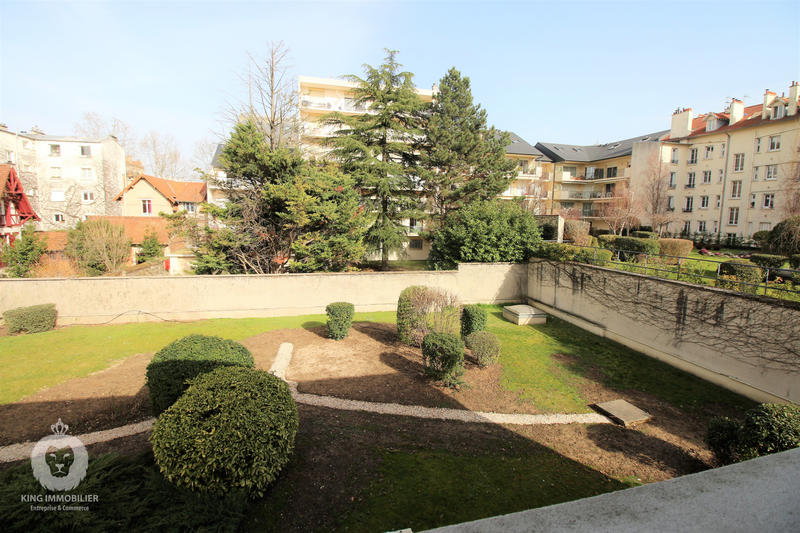 Bureau - 70 m² - 4 pièces