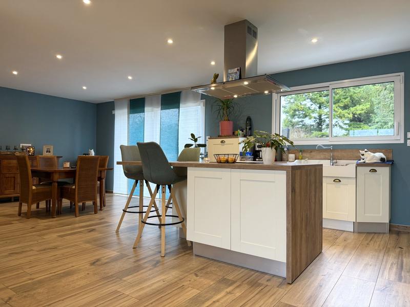 Maison - 123 m² - 6 pièces