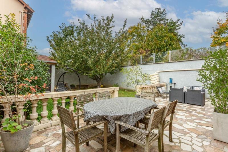 Maison - 167 m² - 5 pièces