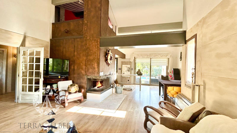 Villa - 164 m² - 7 pièces