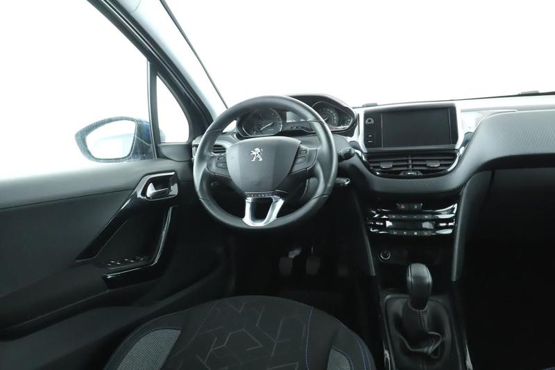 Peugeot 2008 1.2 PureTech Signature 82 ch