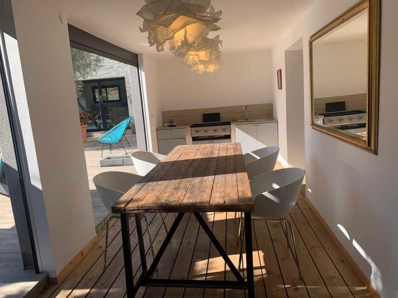 Maison - 214 m² - 6 pièces