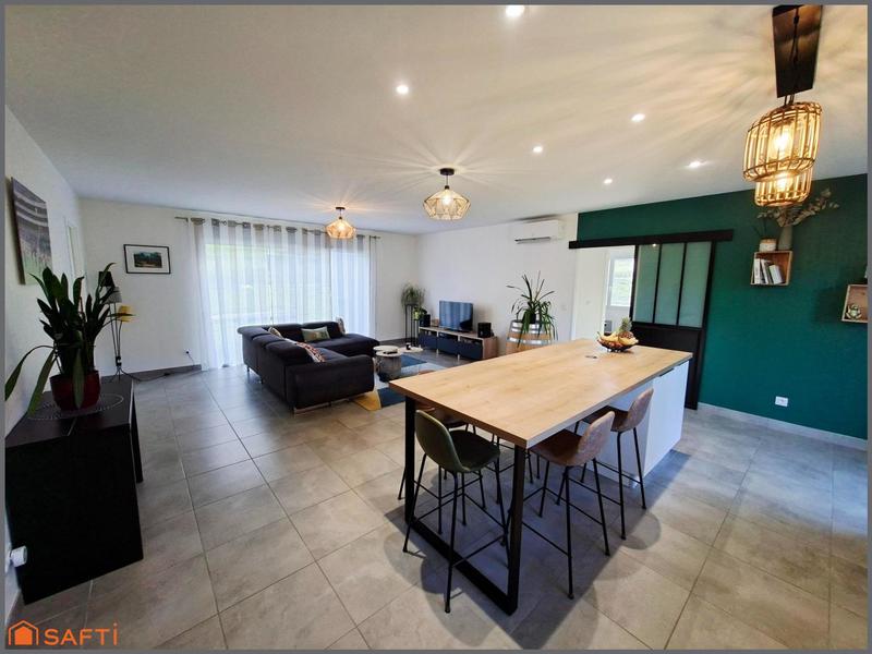 Maison - 114 m² - 5 pièces