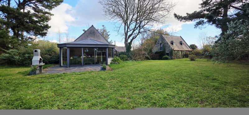 Maison - 200 m² - 9 pièces