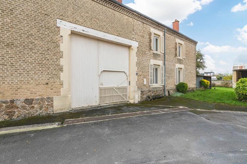 Maison - 152 m² - 6 pièces