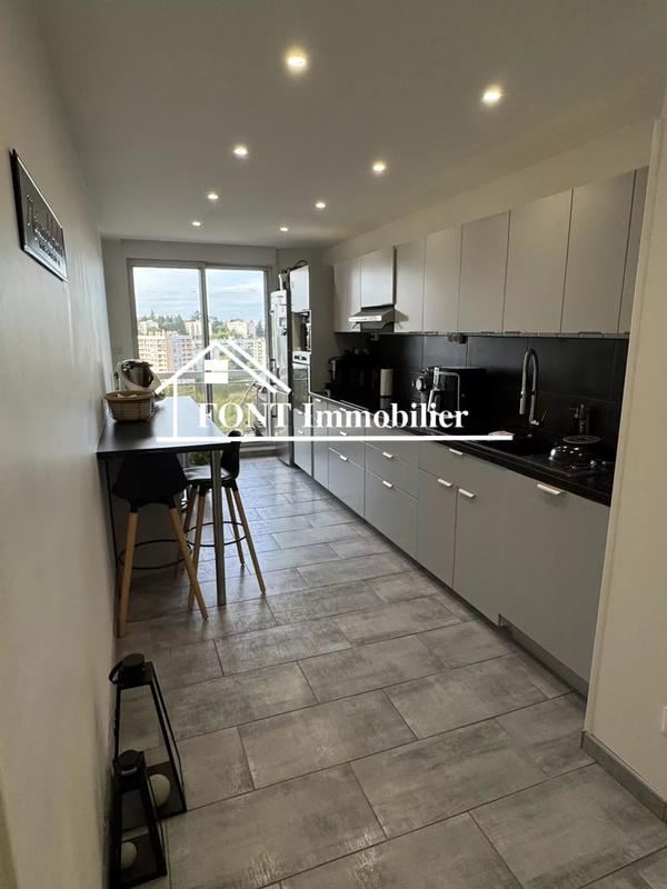 Appartement - 89 m² - 3 pièces
