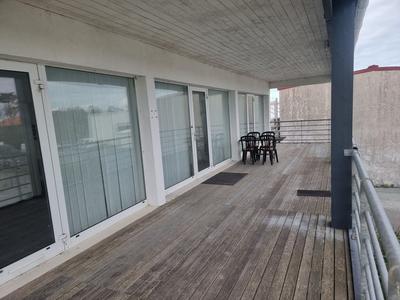 Local commercial - 126 m² - 6 pièces