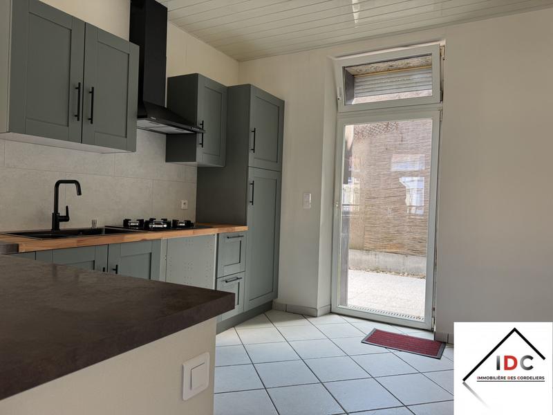 Maison - 83 m² - 3 pièces