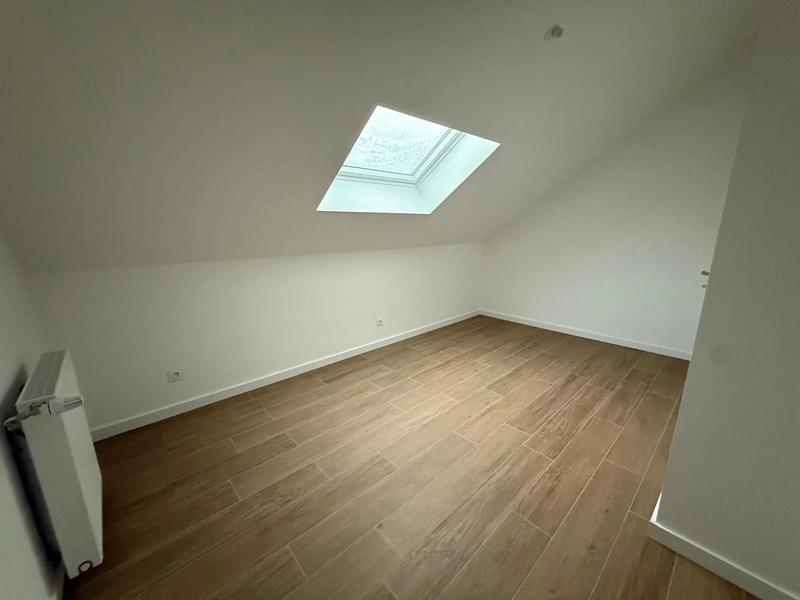 Maison - 98 m² - 4 pièces