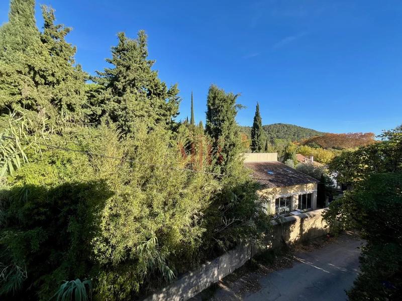 Appartement - 79 m² - 3 pièces