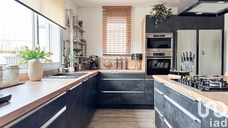 Maison - 105 m² - 4 pièces