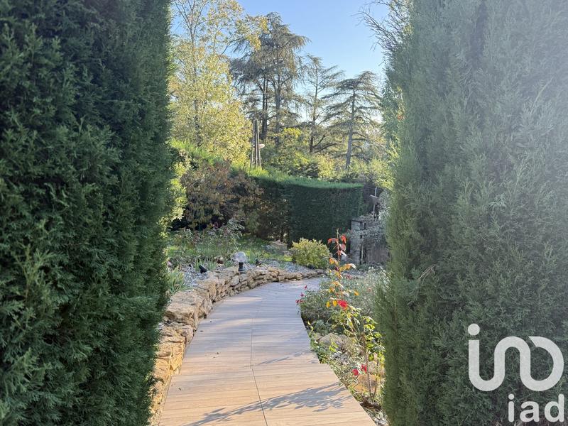 Maison - 184 m² - 7 pièces