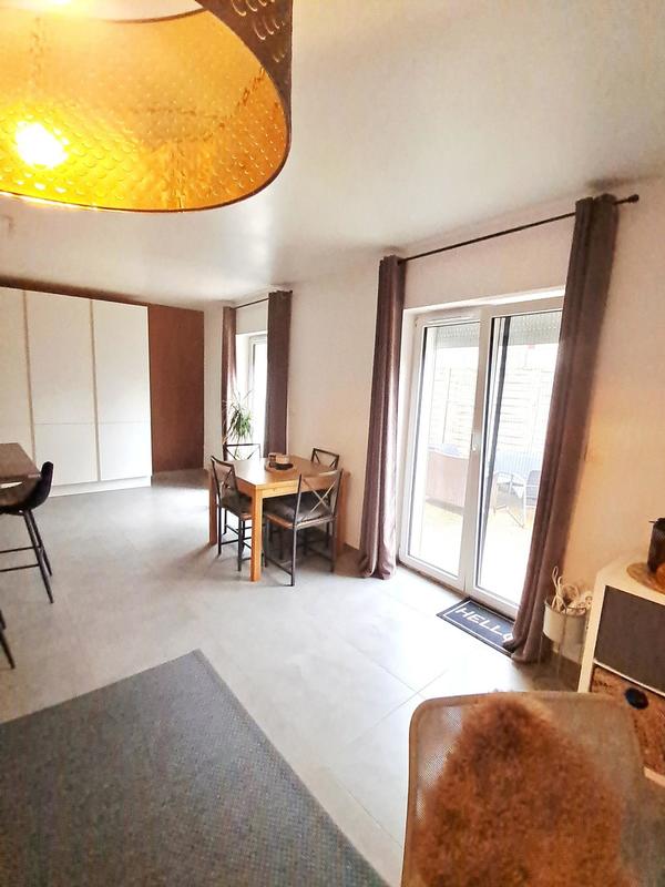 Maison - 92 m² - 4 pièces