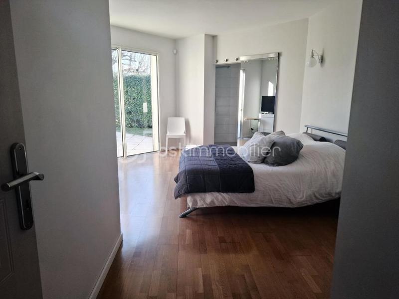 Villa - 170 m² - 5 pièces