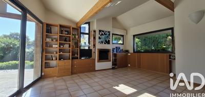 Maison - 142 m² - 6 pièces