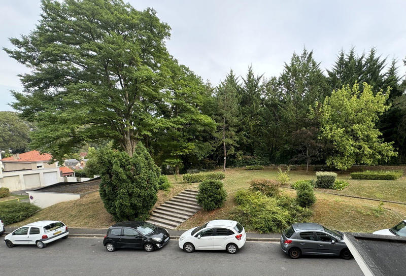 Appartement - 101 m² - 4 pièces