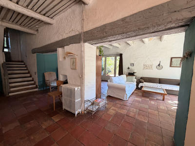 Maison - 203 m² - 6 pièces