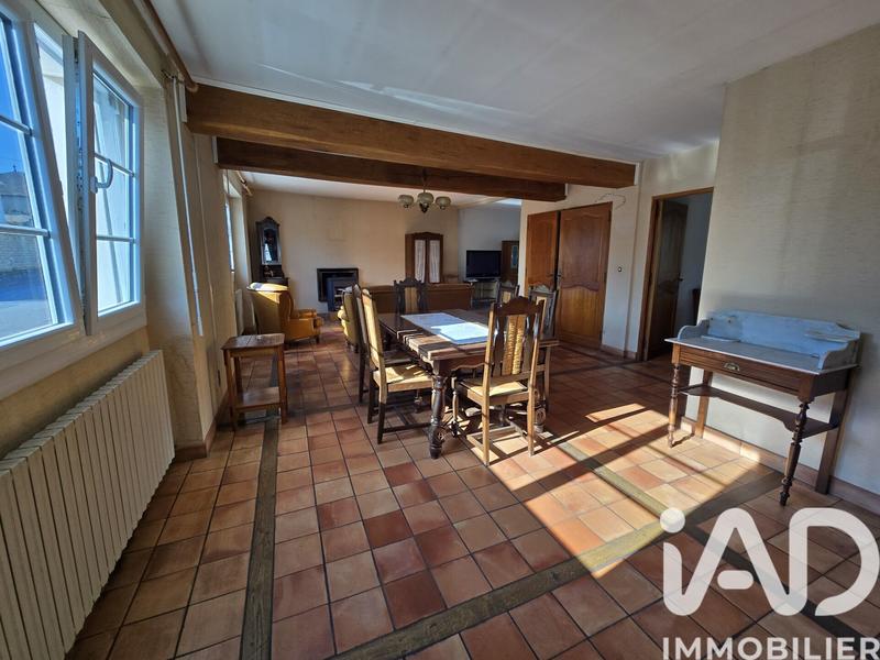 Maison - 159 m² - 6 pièces