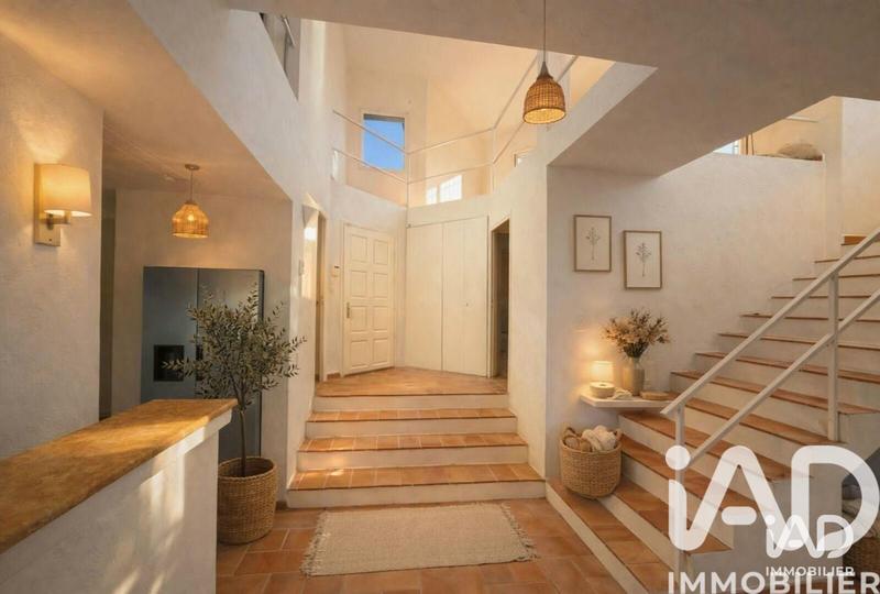 Maison de maîtres - 215 m² - 5 pièces