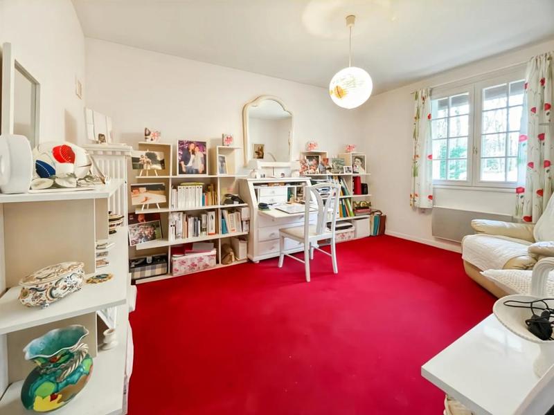 Maison - 146 m² - 6 pièces